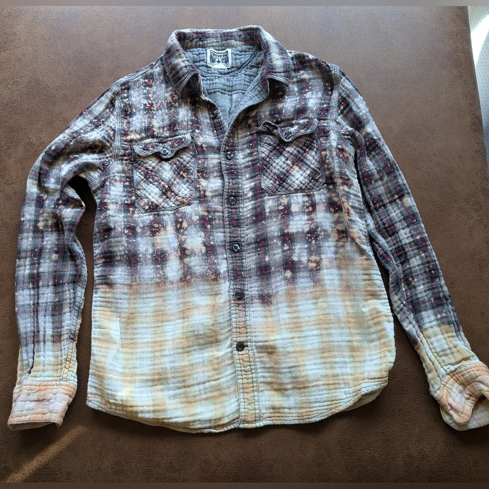 Converse One Star Button Up Collar Shirt.